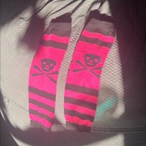 Pink and Black Skull Crossbones Leg-warmers